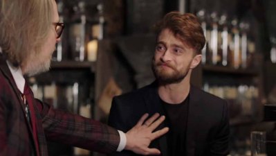 Es hora de volver a Hogwarts en el tráiler de la reunión de "Harry Potter"