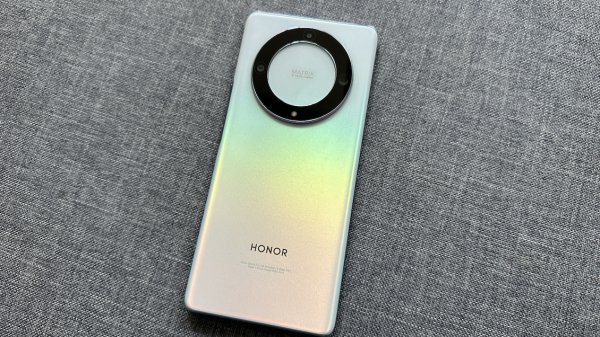 Un mes con el Honor Magic 5 Lite: el móvil que busca la experiencia de gama  alta a un precio rompedor