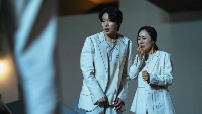 [Reseña] The 8 Show: Miseria humana en su máximo esplendor