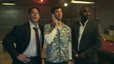 Jack Quaid se roba la película en Jefes de Estado