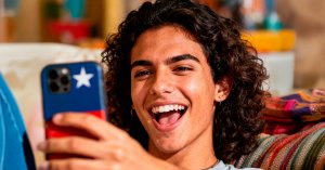 Influencers tecnológicos: cómo afectan las decisiones de los usuarios