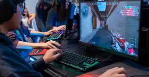Fortnite y League of Legends lideran entre los videojuegos más jugados por la comunidad gamer en Chile