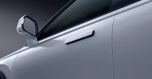 Adiós al diseño minimalista: China obliga a usar manillas mecánicas en autos eléctricos